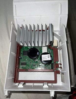 Lavatrice Scheda Elettronica 8182706 Scheda Controllo Lavatrice Whirlpool 8182706 - Usata Ma Testata E Funzionante Perfettamente Ricambio Lavatrice Whirlpool Usato