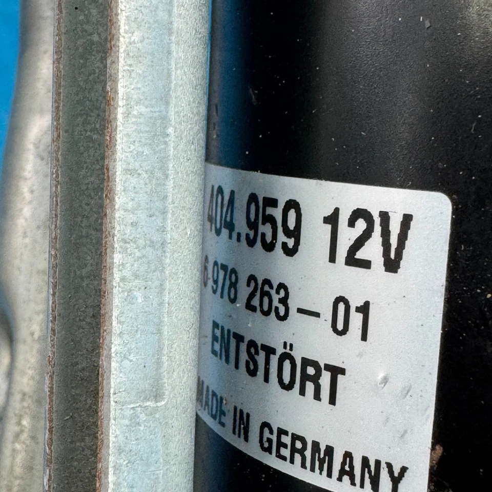 2006–2011 宝马 325I E90 前挡风玻璃刮水电机联动原始设备制造商 7161711,99K — 第 3/4 张图片