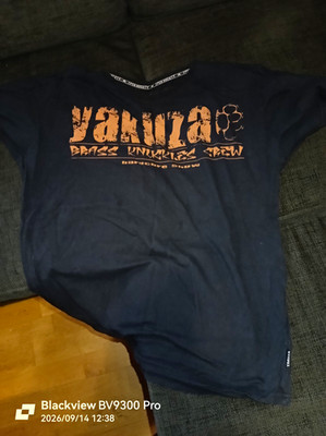 Yakuza Premium Selection Herren T-Shirt 2XL Schwarz Rundhals Logo Druck