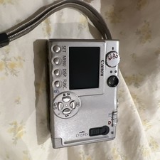 Canon IXUS 400 Digital Camera Silver