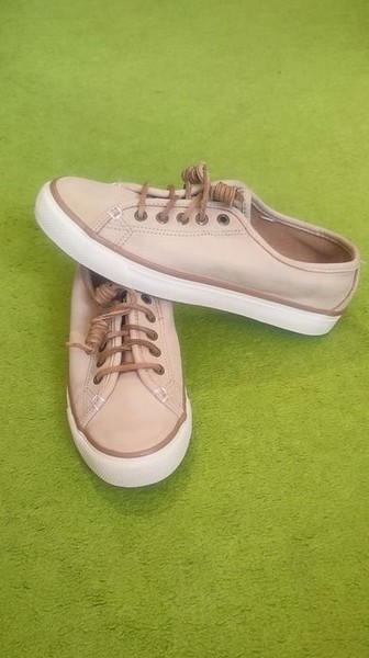 Women Sperry Loafers Beige Leather 36