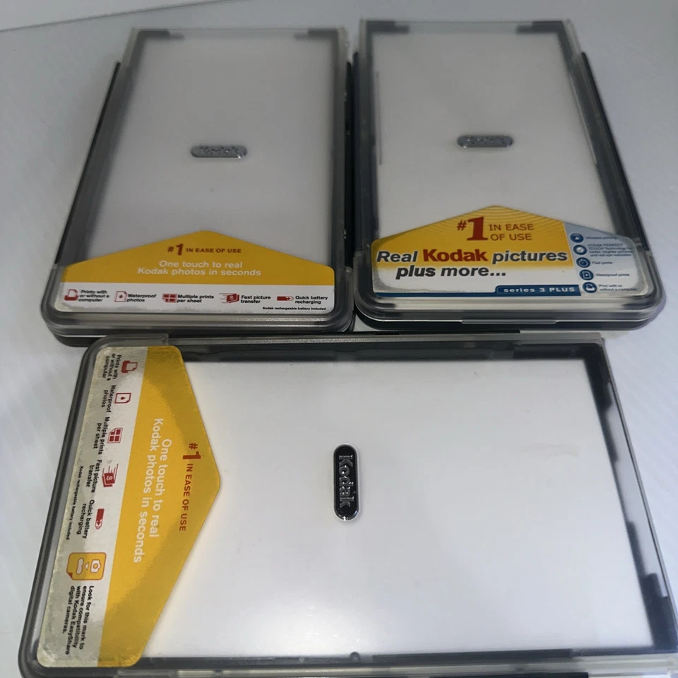 Kodak PH-160 Lot: 3 Paper Trays , 2 Opened Ink Cartridges, and 260 Sheets 4x6" - Image 4 of 4
