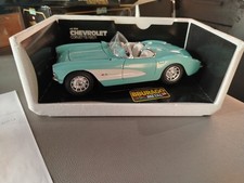 Burago Chevrolet Corvette (1957) Cod 3024 - 1:18 - Neuwertig -