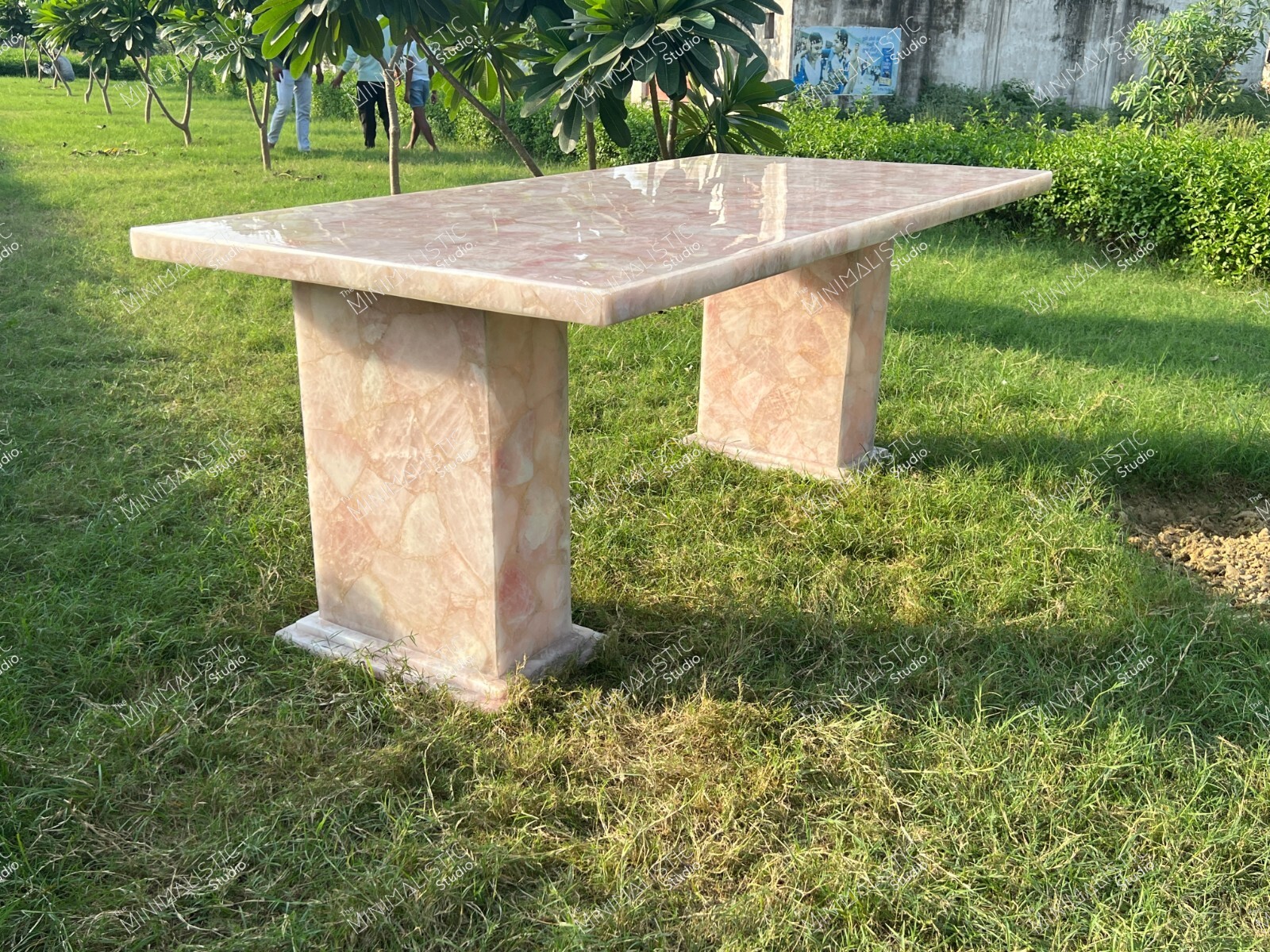 Picture 1 of 4