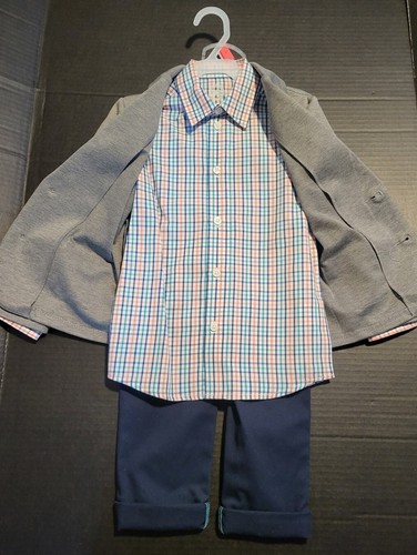 Wonder Nation boys 3 pc suit. Size 4 - Picture 3 of 9