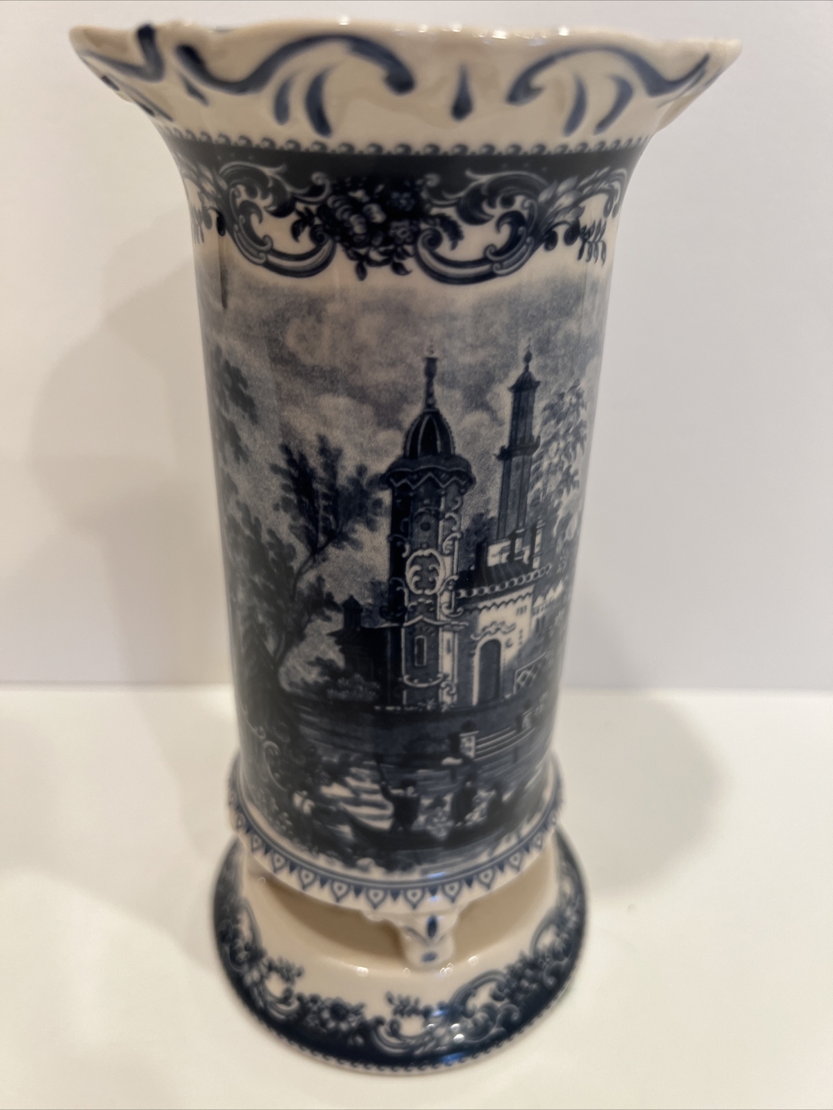 Blue Toile Vase, Italian reproduction of the original English Vase eBay