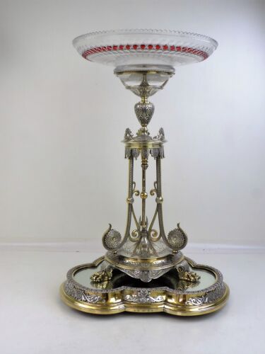 Magnifico centrotavola ELKINGTON ARGENTO DORATO E PLATEAU A SPECCHIO, 1865 Esposizione - Foto 2 di 12