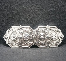 WH03163 NOS NICE VINTAGE 1970s  FLORAL 2 PIECE  FASHION ARTWORK BELT BUCKLE
