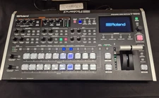 Roland V-160HD SDI/HDMI Streaming Video Switcher 