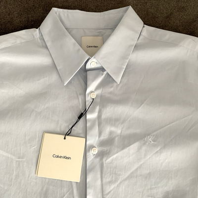 Calvin Klein Mens Medium Shirt Slim Fit Stretch Short Sleeve Button Light Blue | eBay Calvin Klein Mens Medium Shirt Slim Fit Stretch Short Sleeve Button Light Blue | eBay