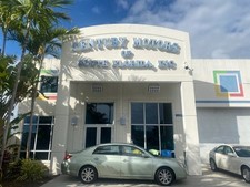 2007 Toyota Limited LOW MILES 28,392  1 OWNER 