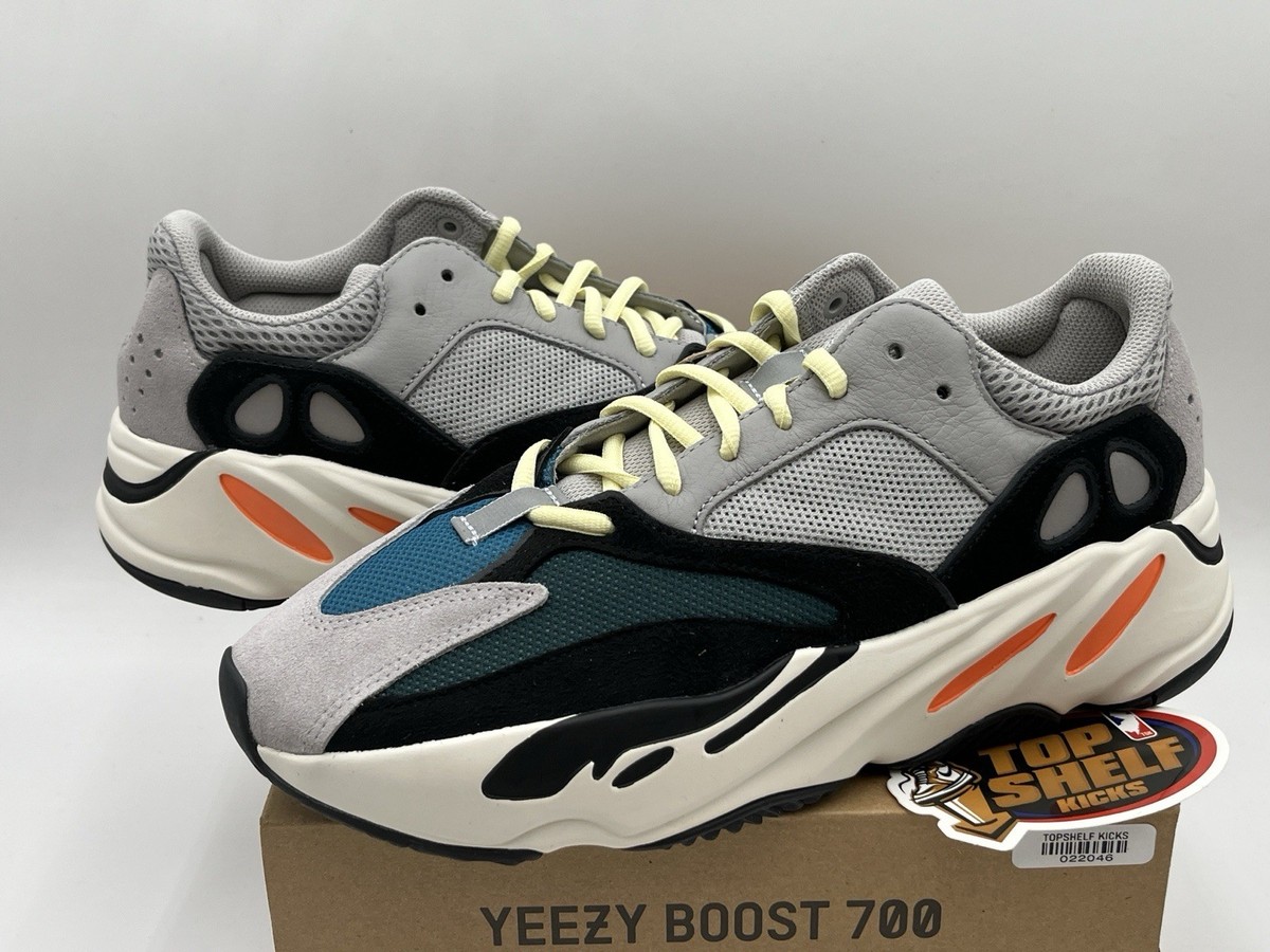 DS NEW adidas Yeezy Boost 700 Low Wave Runner Size 10