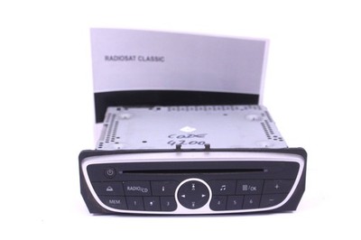 CD Autoradio original Renault Twingo II 2 281150031R RENR1A101 mit Radio Code