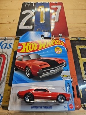 Hot Wheels Custom '66 Toronado Red 114/250 | eBay