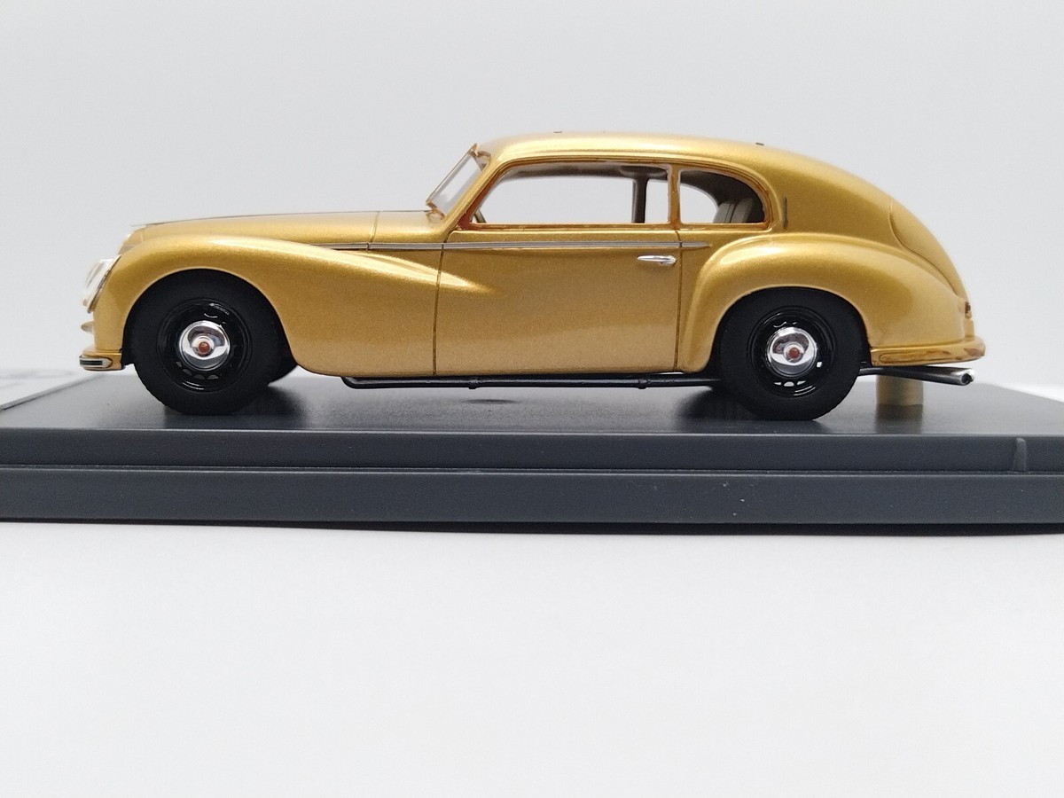 特価 BBR 1/43 アルファロメオ 6C 2500 Super Sport BBR Blue Moon 1/43 Alfa Romeo 6C 2500 Freccia D'Oro 1949