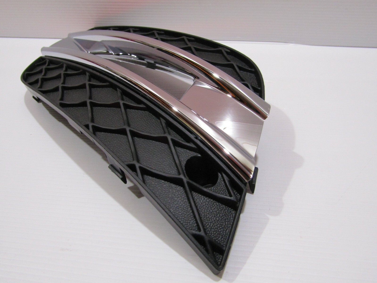 ORIGINAL MERCEDES ML W164 STOßSTANGE VORNE RECHTS DRL ABDECKUNG GRILL A1648853522 RF C7-15 - Bild 2 von 8