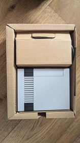 Nintendo Mini Nes Classic + extra controller + 2 controller extension cables