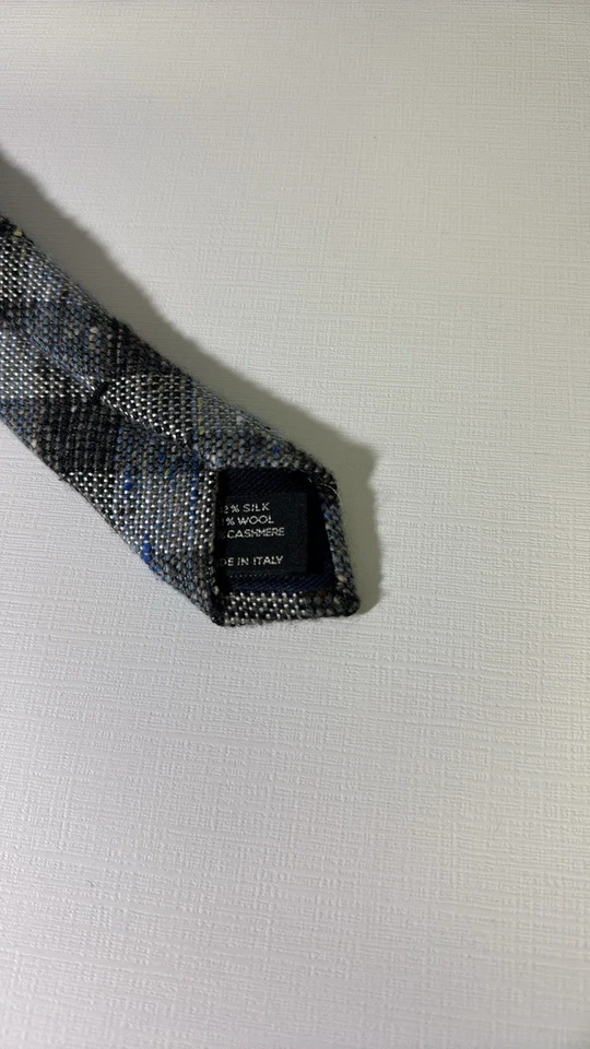 Corbata de cuello de lujo Tom Ford gris a cuadros seda lana cachemir mezcla usada en excelente estado Foto 3 de 4