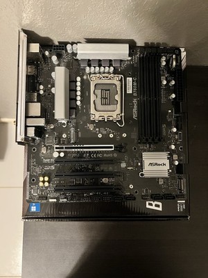 ASROCK B760M-C MICRO ATX DDR5 MOTHERBOARD