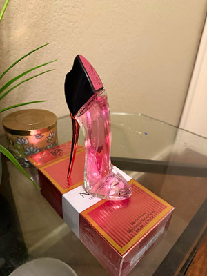 Nice Nice Girl Eau de Parfum Spray 2.7 fl oz Pink High Heel Bottle w/ Box