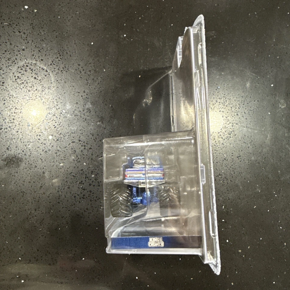 GMC Sierra 2500 Moonshiner 1982! Monster Truck Kings Crunch Greenlight 1:64 Foto 3 de 4