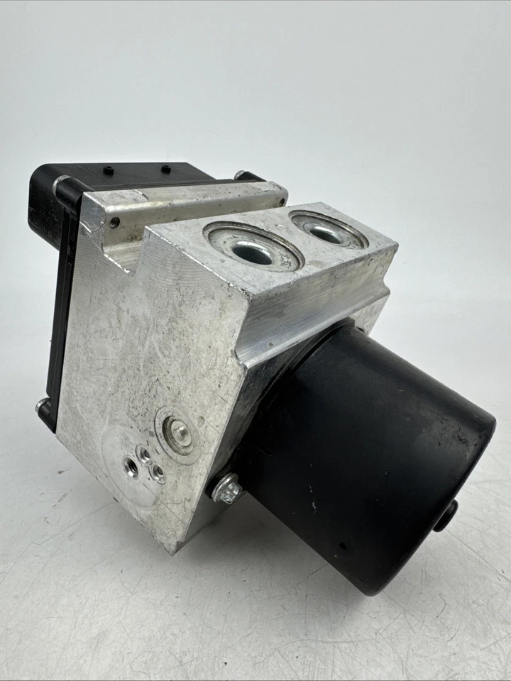 Bomba de freno antibloqueo Ford Mustang 2007 ABS 7R33-2C353-AB 7R332C353AB Foto 4 de 4