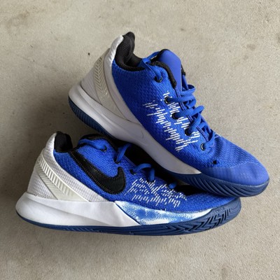 Nike Kyrie Flytrap II Boys Size Blue Basketball Shoes Sneakers