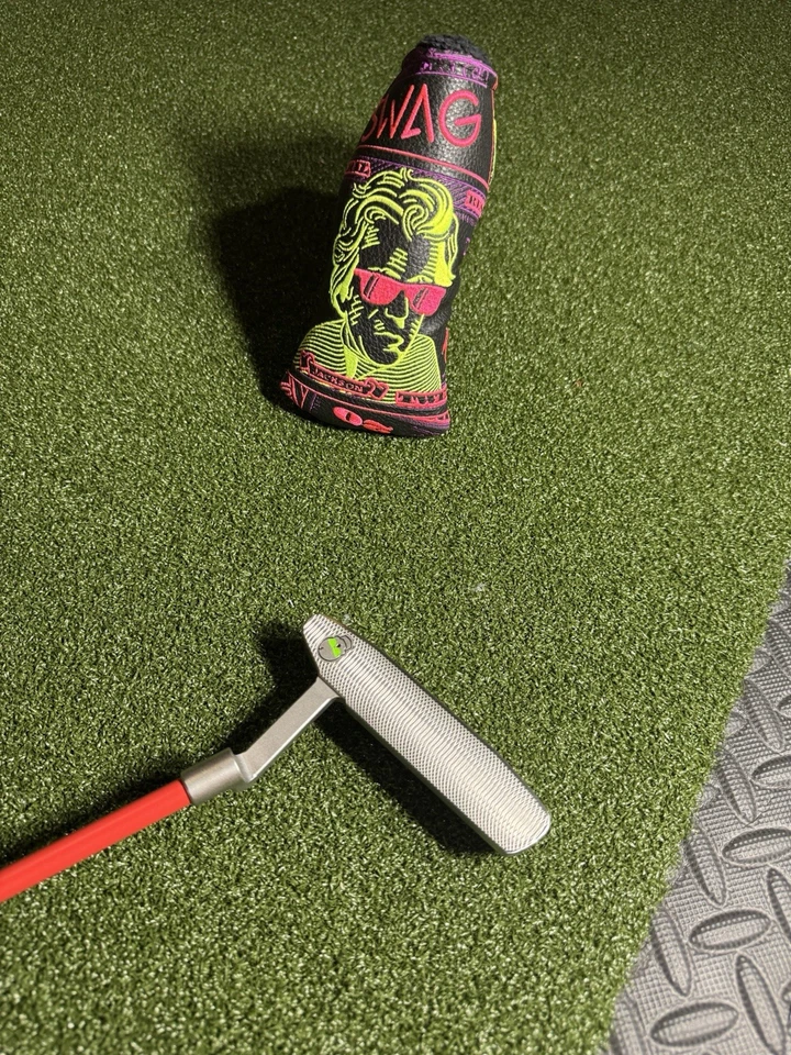 💀SWAG GOLF ⛳️ Demasiado guapo 33,75” Putter diestro con eje GPS KBS Tour + cubierta para la cabeza Foto 3 de 4