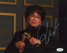 Bong Joon Ho Parasite Autographed Signed 8x10 Photo ACOA 2020-9