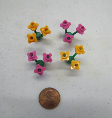Lego 4 Flower Stems with Flowers Marigold and Hot Pink NATURE CITY