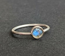 Labradorite Ring 925 Sterling Silver Minimalist Natural Gemstone Women Jewelry