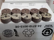 (10) 3M Scotch Brite Cut & Polish Unitized Wheel 7A MEd 1” x 1/2” x 3/16"