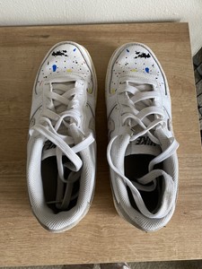 Nike Air Force 1 LV8 \