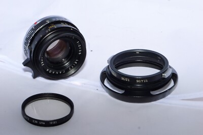 Leica Summicron-M 35mm f/2 W.A. Lens. Black. Canada. Hood. Caps