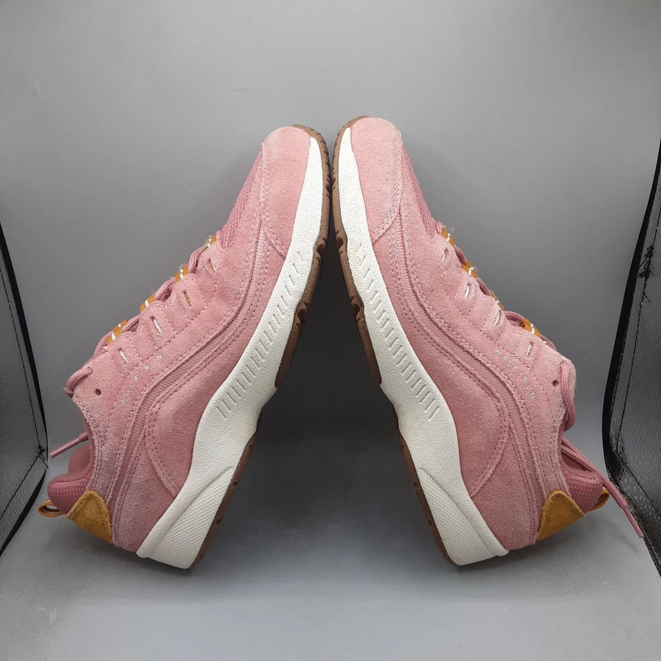 Easy Spirit Sneakers Romy Women's 7.5M Pink Walking Suede A265 - Image 4 of 4