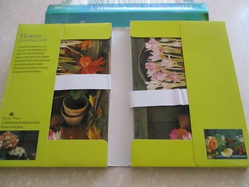 $4.00 OFF - Flowers Greeting Cards - 20 Gift Cards & Envelopes for Any Occasion - Picture 3 of 4
