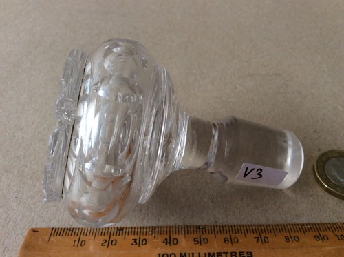 V3. ANTICO TAPPO DECANTER CORONA FUNGO TRASPARENTE VETRO SOFFIATO TAGLIO CAVO. - Foto 2 di 12