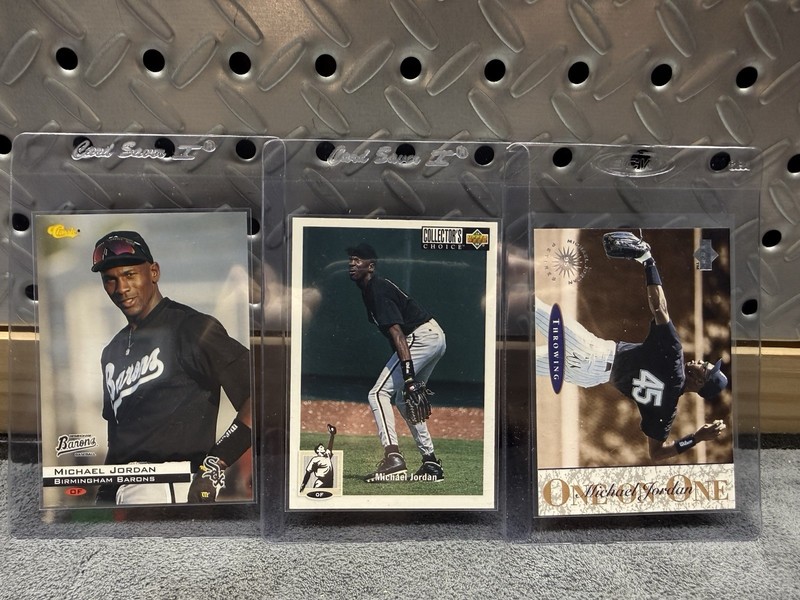 Michael Jordan Rookie Baseball Card Lot of 3.  Near Mint - Mint
