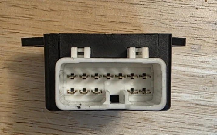 Hyundai Sonata 2011-2014 módulo de asiento térmico OEM 88196-3Q000 - ¡¡TOTALMENTE NUEVO!!! Foto 3 de 4