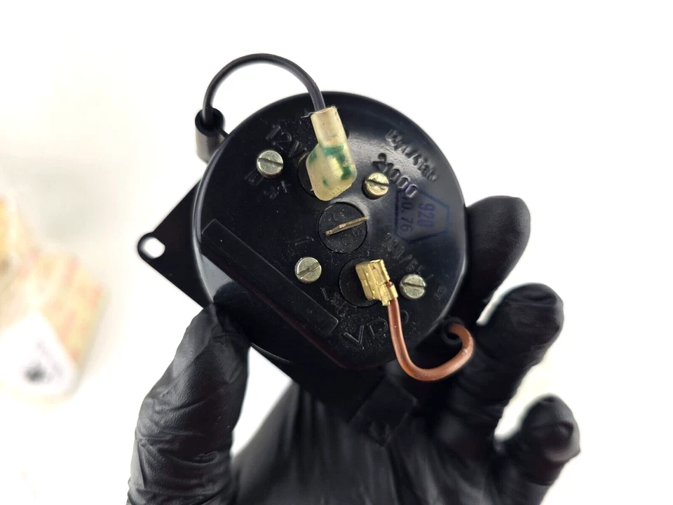 NOS Volvo 240 260 264 262 265 164 Bertone VDO Tachometer 6 Cylinder 283547-8 - Image 4 of 4