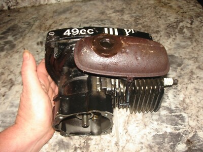 Strikemaster Magnum plus 49cc power head ice auger part bin