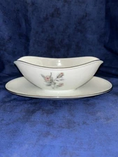 Vintage-Noritake-Margot Gravy Boat with Attached Underplate-#5605-Made in Japan