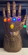 2017 LARGE HASBRO MARVEL infinity gauntlet With Movable Fingers