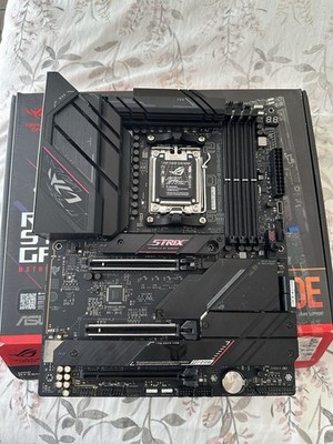 ASUS ROG STRIX B650E-E GAMING WIFI AMD AM5 B650 ATX M.2 Desktop Motherboard A
