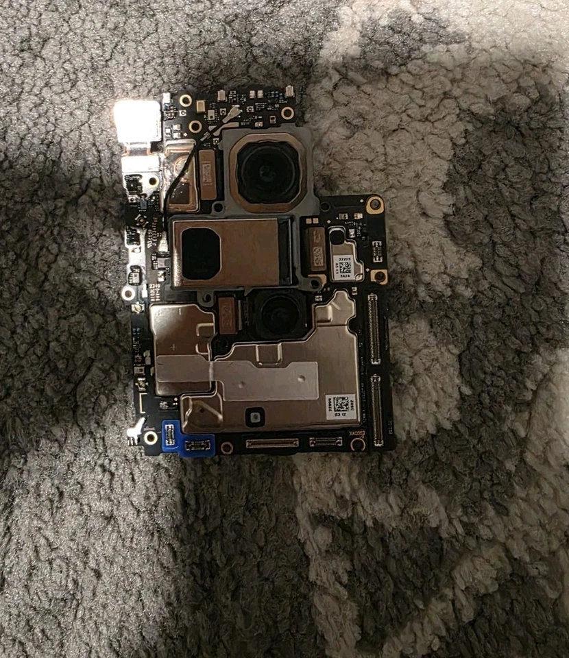 Placa madre Oneplus Open Logic desbloqueada de fábrica con cámara  Foto 3 de 4