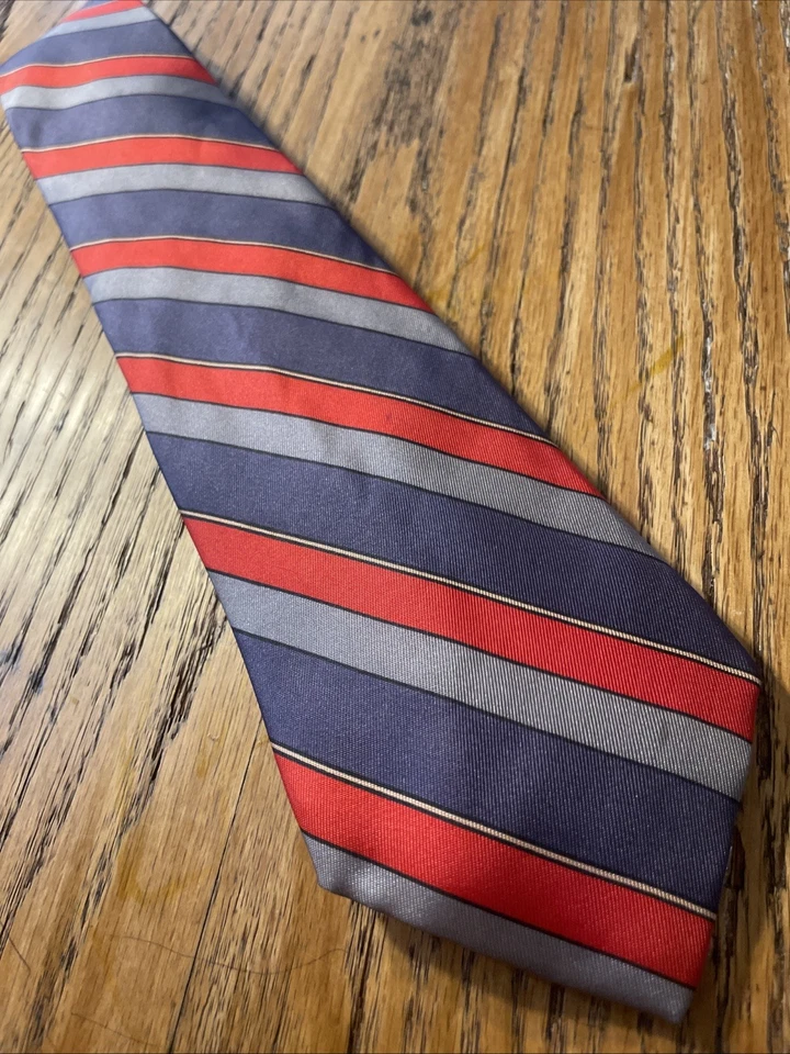 Corbata de seda a rayas Pierre Cardin vintage años 60 70 para hombre hecha en EE. UU. Foto 2 de 4