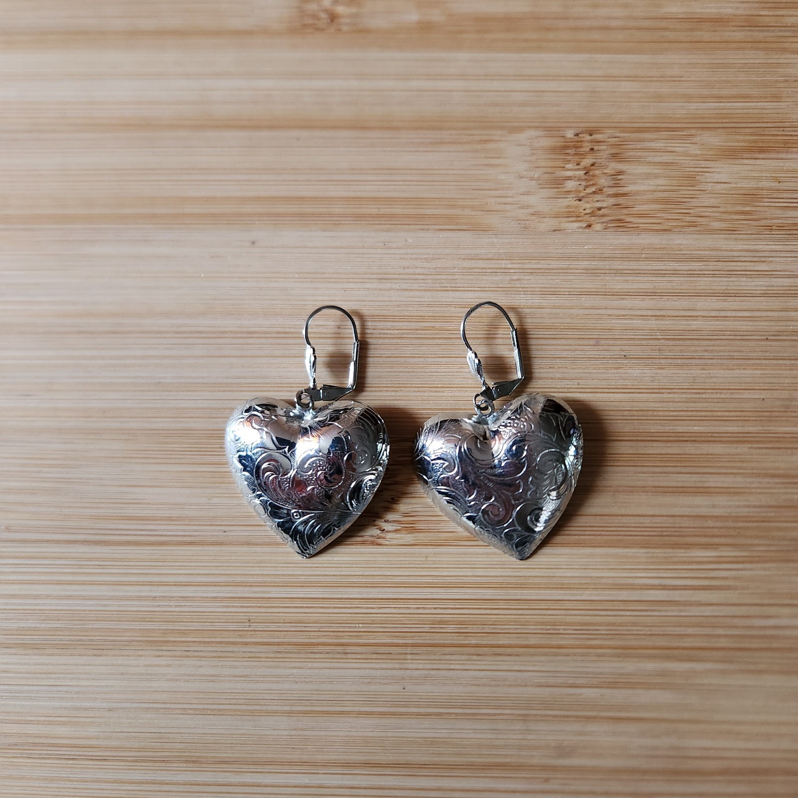 Classic Scrollwork Heart Earrings Silvertone Swir… - image 3