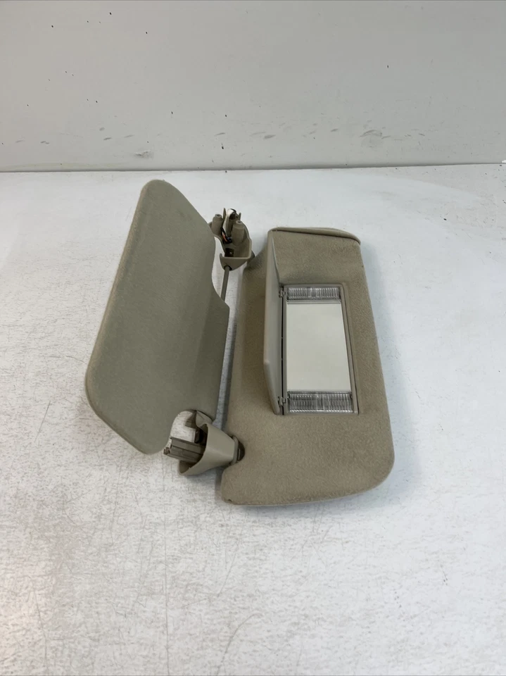 00-06 Chevy GMC Tahoe Suburban Yukon Juego de parasol OEM tostado/beige Foto 2 de 4