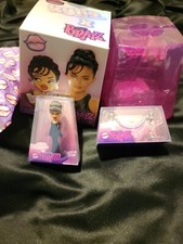 Bratz X Kylie LOOK NO 6 WITH VELVET ROPE  Limited Edition  Jenner Kardashian
