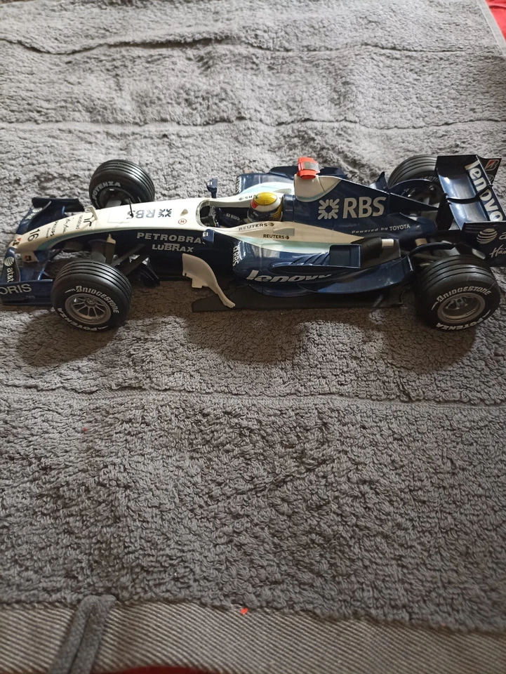 Modellino F1 1:18 Williams Toyota FW29 Hot Wheels - Immagine 2 di 4